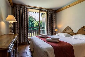 Les Balcons du Savoy