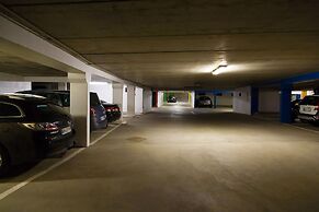 Les Balcons du Savoy