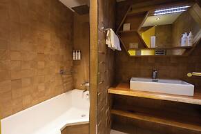 Royal Ours Blanc Boutique Hôtel & Spa