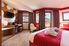 Royal Ours Blanc Boutique Hôtel & Spa