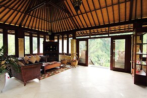 Bagus Jati Health & Well Being Retreat