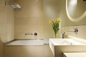 UNA HOTELS Bologna Centro
