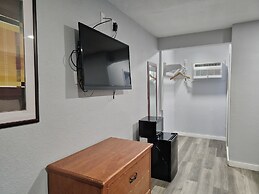 The L Motel