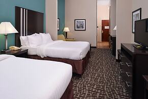 Holiday Inn Express & Suites North Lima by IHG