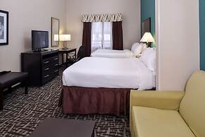 Holiday Inn Express & Suites North Lima by IHG