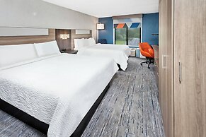 Holiday Inn Express & Suites North Lima by IHG