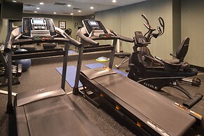 Holiday Inn Express & Suites North Lima by IHG