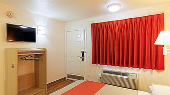 Motel 6 Chico, CA