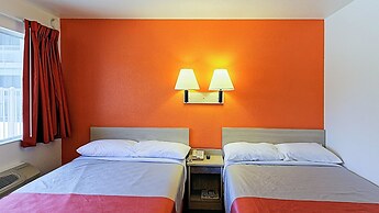 Motel 6 Chico, CA