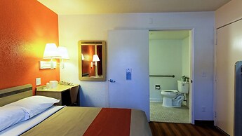 Motel 6 Chico, CA