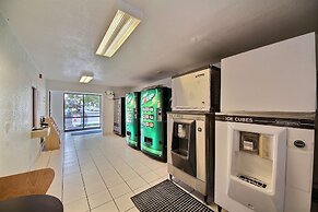 Motel 6 San Marcos, TX