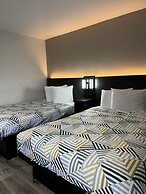 Motel 6 Bradenton, FL