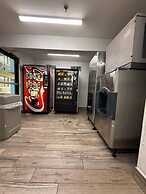 Motel 6 Wethersfield, CT - Hartford