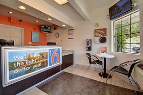 Motel 6 Wethersfield, CT - Hartford