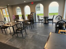 Super 8 by Wyndham Morton Grove/Chicago