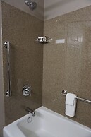 Wingate by Wyndham - Columbia