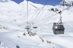 Le Rond Point des Pistes