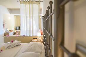 Hotel Antinea Suites & SPA