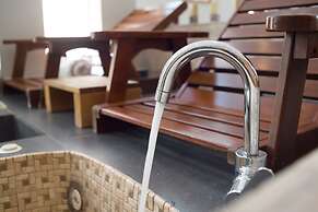 Hotel Antinea Suites & SPA