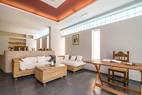 Hotel Antinea Suites & SPA