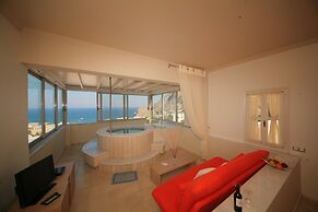 Hotel Antinea Suites & SPA