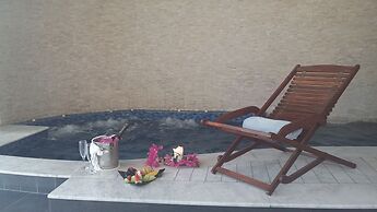 Hotel Antinea Suites & SPA