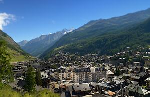 Mont Cervin Palace