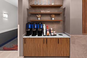 La Quinta Inn & Suites by Wyndham Brownsville North