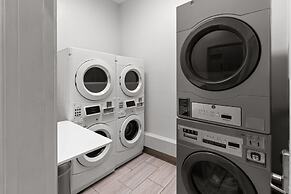 La Quinta Inn & Suites by Wyndham Brownsville North