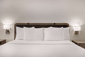 La Quinta Inn & Suites by Wyndham Hesperia Victorville