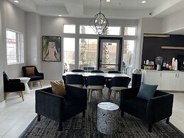 La Quinta Inn & Suites by Wyndham Hesperia Victorville