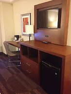 Bedfort Inn & Suites