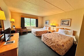 Shell Lake Lodge, a Travelodge by Wyndham