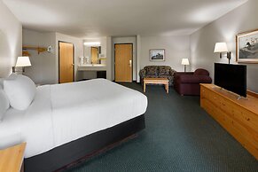 Shell Lake Lodge, a Travelodge by Wyndham