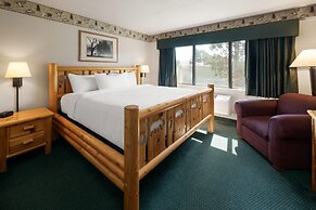 Shell Lake Lodge, a Travelodge by Wyndham