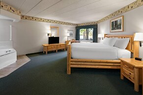 Shell Lake Lodge, a Travelodge by Wyndham