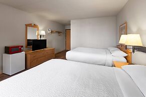 Shell Lake Lodge, a Travelodge by Wyndham