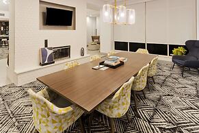 Hilton Garden Inn Birmingham/Lakeshore Drive