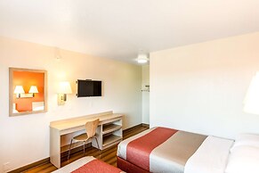 Motel 6 Redding, CA - Central