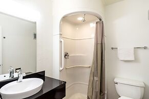 Motel 6 Redding, CA - Central