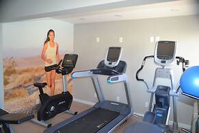 Clarion Pointe Ridgecrest near China Lake Naval Station