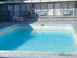 Clarion Pointe Ridgecrest near China Lake Naval Station