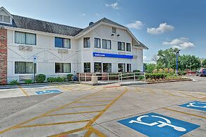 Motel 6 Glenview, IL - Chicago North
