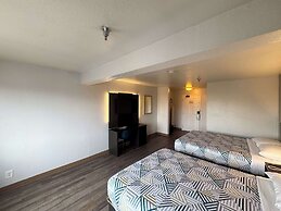 Motel 6 Glenview, IL - Chicago North