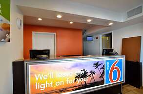 Motel 6 North Palm Springs, CA - North
