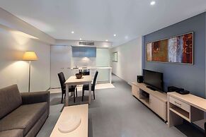 Oaks Adelaide Horizons Suites
