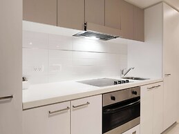 Oaks Adelaide Horizons Suites