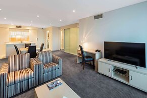Oaks Adelaide Horizons Suites