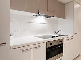 Oaks Adelaide Horizons Suites