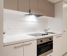 Oaks Adelaide Horizons Suites